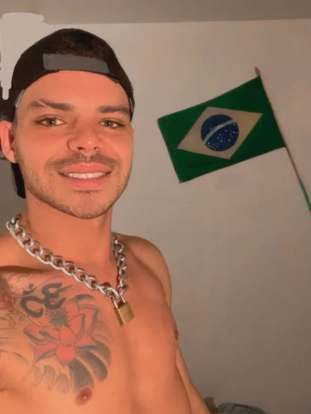 Kyle Surfer