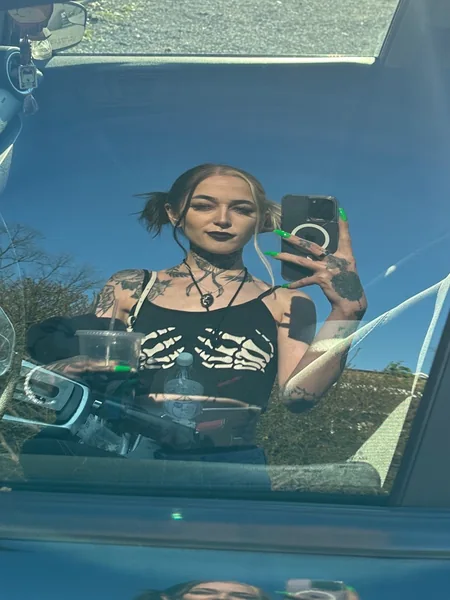 HellGirlZatie
