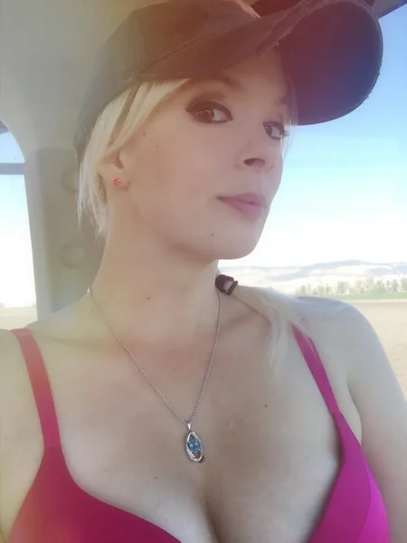 LacyJane avatar