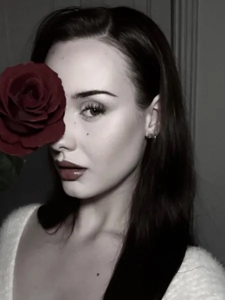 Lady Hennie Faye