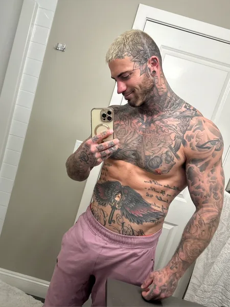 xLainesavage