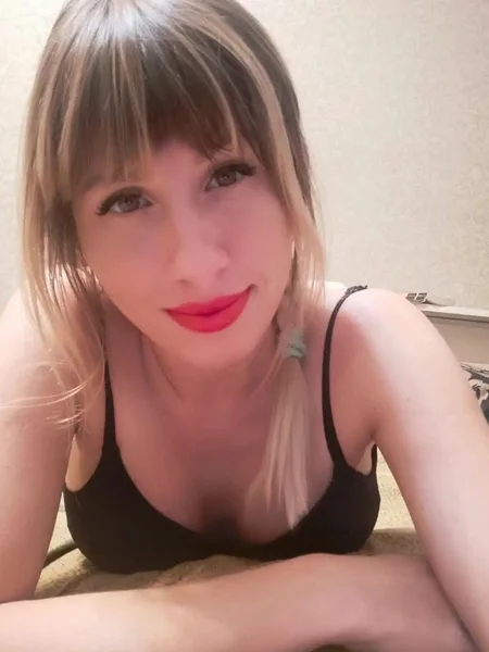 Lana Hot Babysitter