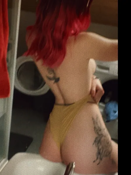lara <3