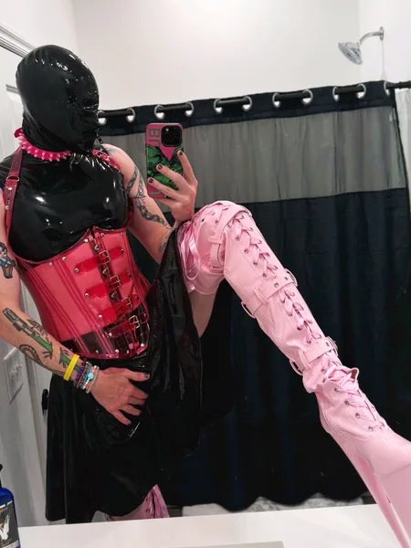 Latex Noctis