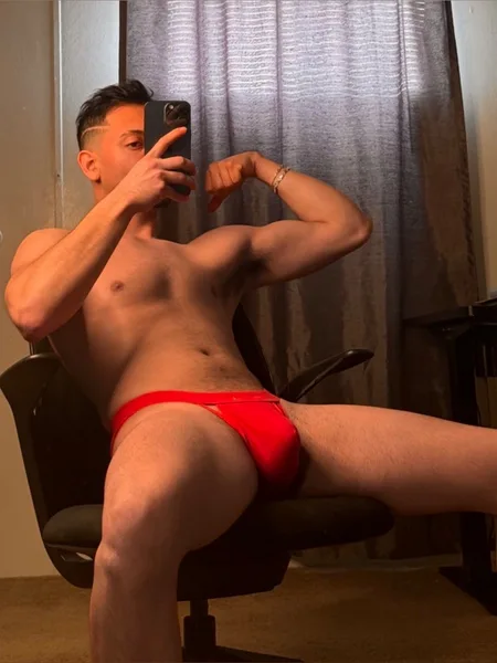 Latino Papi 🔥