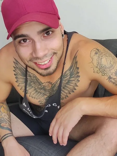 LATIN FEET FANTASIES