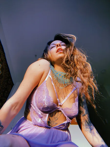 lavender lou 🌹