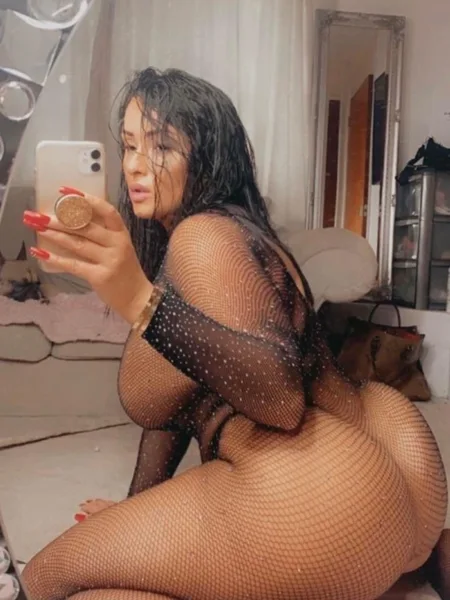 Layla Ferrari