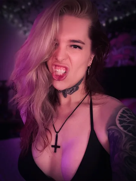 leahsinsxo avatar