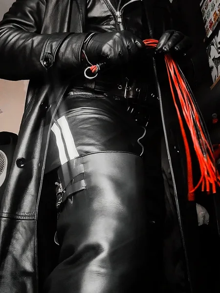 Cuir_and_kink