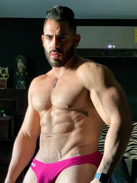 Leon Espinoza