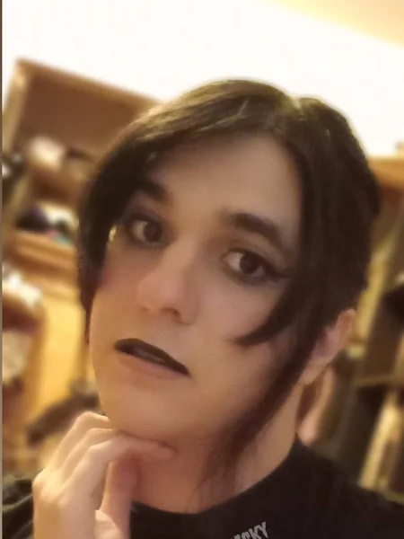 ~ T R I C K Y ~