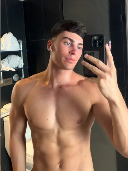 Lewis Rossi