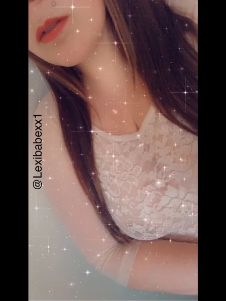 Lexi 🖤