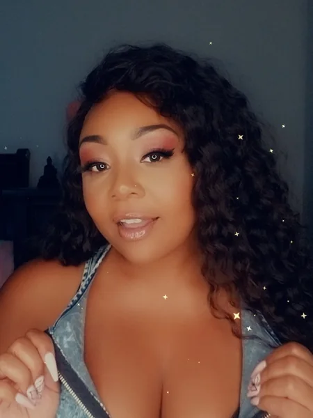 Lexi Cruz