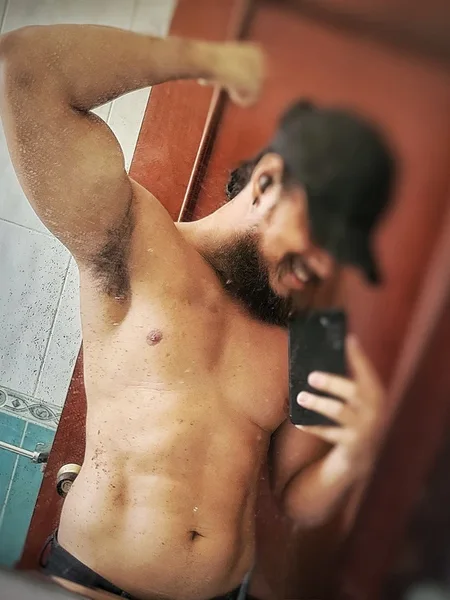 Alex 5