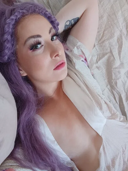 Lila