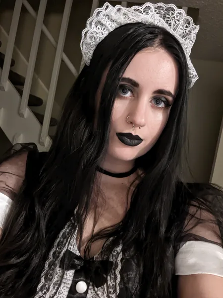Raven 🦇🖤🦇