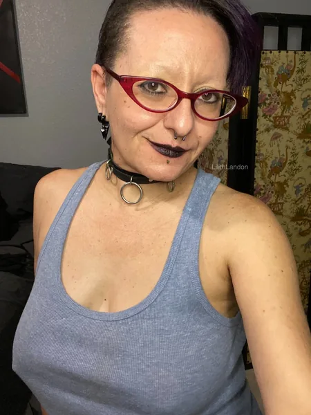 Lilith Landon Free