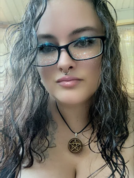 🖤LilMissemo24🖤