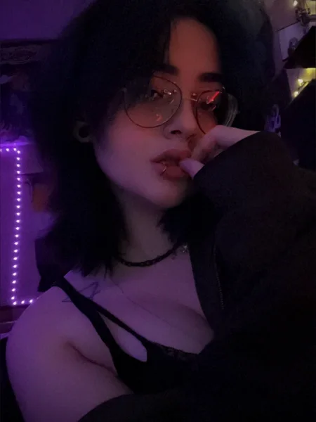 ur bunny gf!!