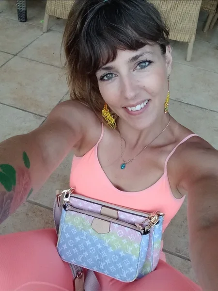 LisaAshHotWife909