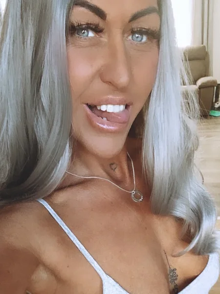 Lively_Liv