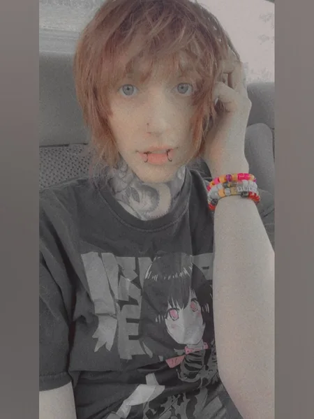 🩶 Grey 👽