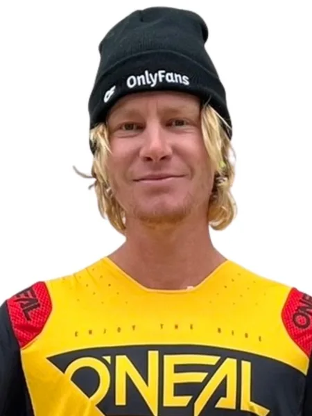 Logan Karnow