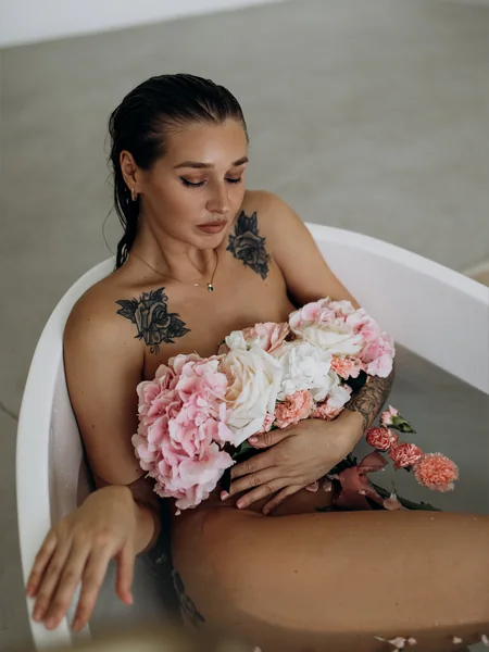 Lovely 🦊 Lana avatar