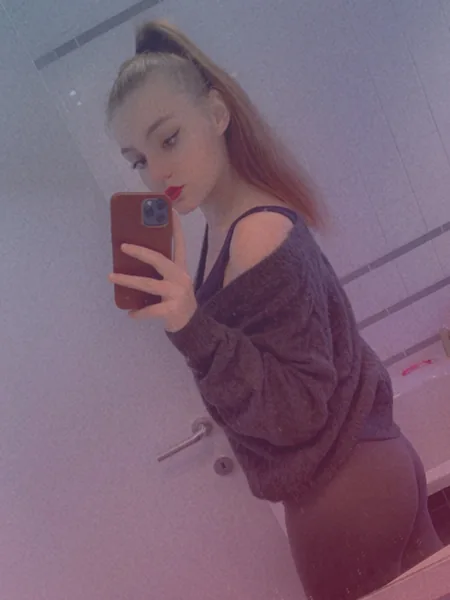 ladyL