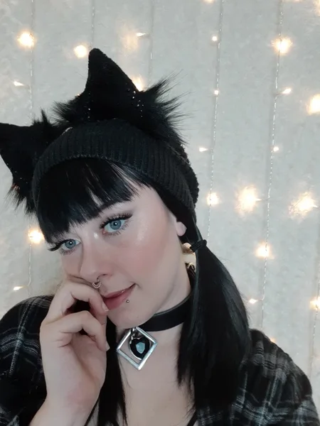 Luna Crow