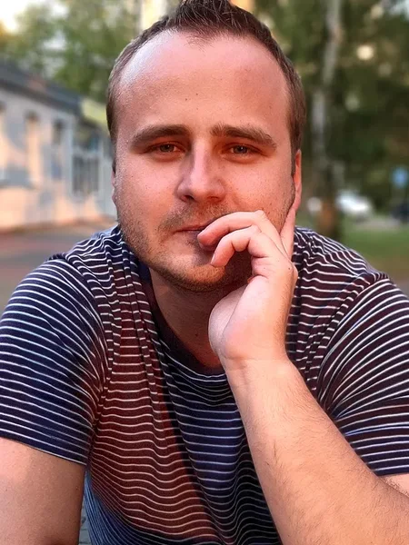 Tom