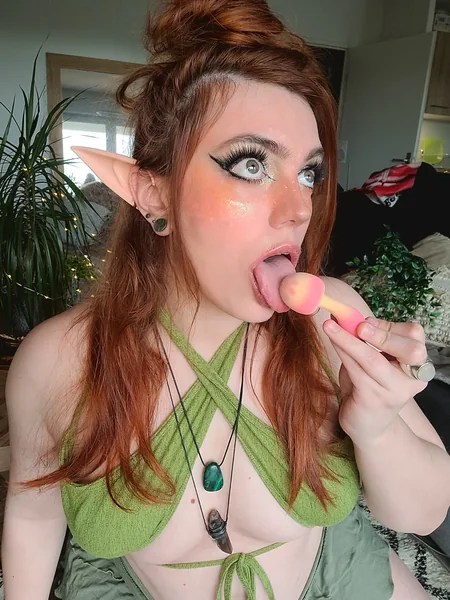 Lovia Suicide