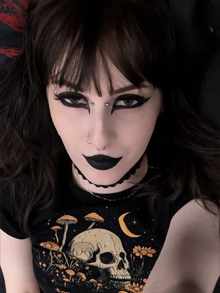 LyannaQT avatar