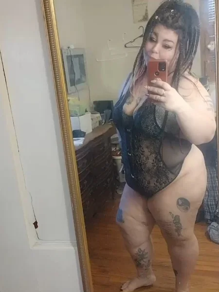 Lynnmo83