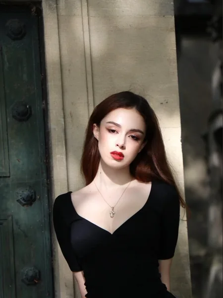 Mademoiselle Oz