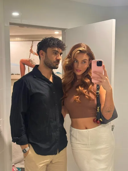 Mae &amp; Chad 💛 NO PPV for B/G