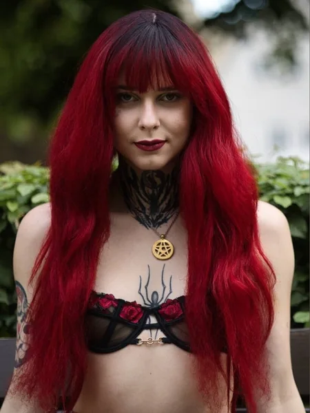 🩶 Malena ⛓️