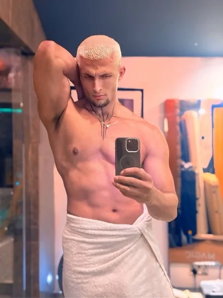 𝑴𝑨𝑵𝑺𝑼𝑹 🇧🇷 𝐈𝐍 🇬🇧 𝐂𝐑𝐈𝐀𝐃𝐎𝐑 𝐃𝐄 𝐂𝐎𝐍𝐓𝐄𝐔𝐃𝐎🔞