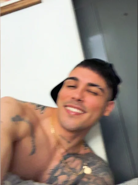 Manuel j