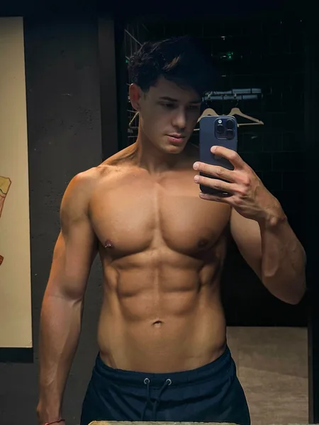 Manuel carrillo