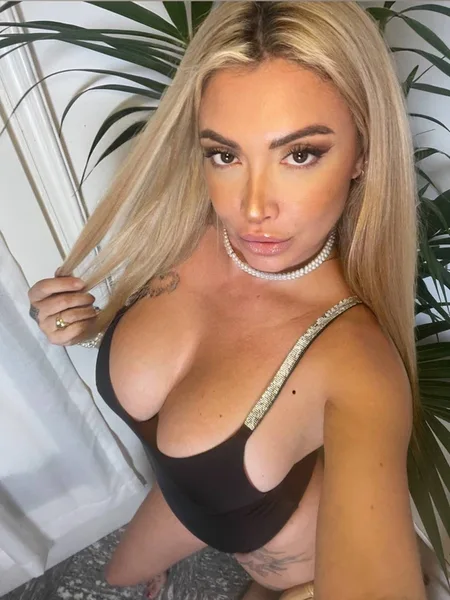 Manuela Ferrari VIP 💎