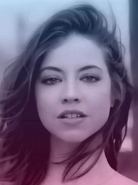 Mariana Grey