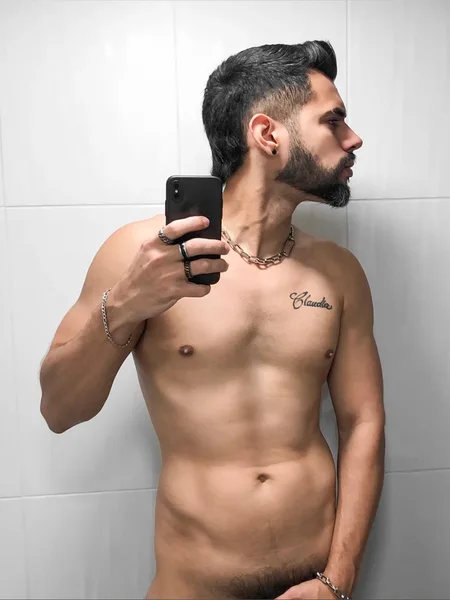 Mario A Vergara