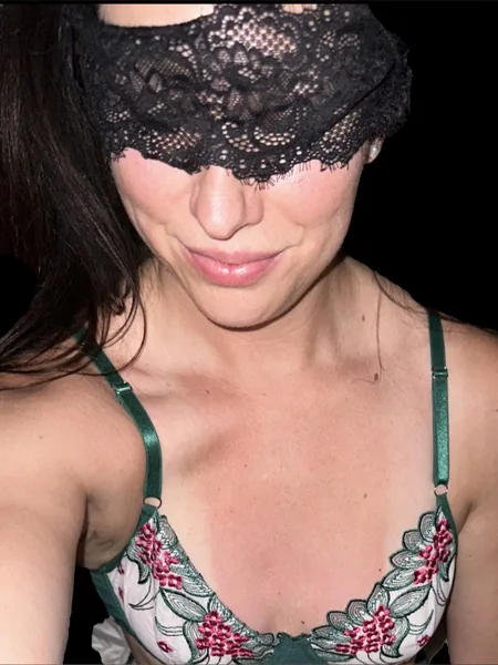 MarriedandNaughty