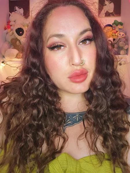 ✨️🍾♡ 𝑴𝒊𝒎𝒐𝒔𝒂 ♡🥂✨️ avatar