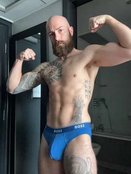 MasterDomUK🇬🇧
