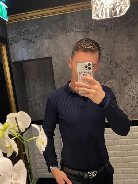 Maximilian 😉