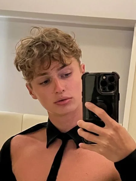 Max🥵
